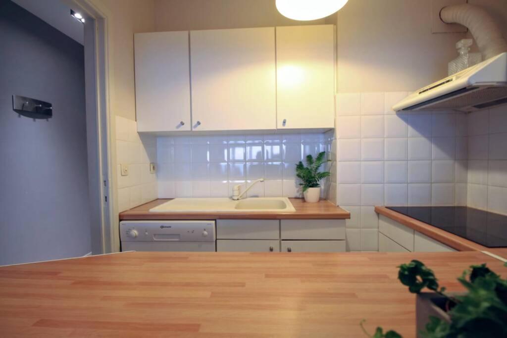 Knappe Studio Met Subliem Zeezicht! Ostende Kültér fotó